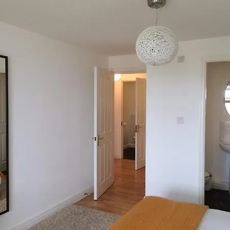 Oceans 12 Apartment *